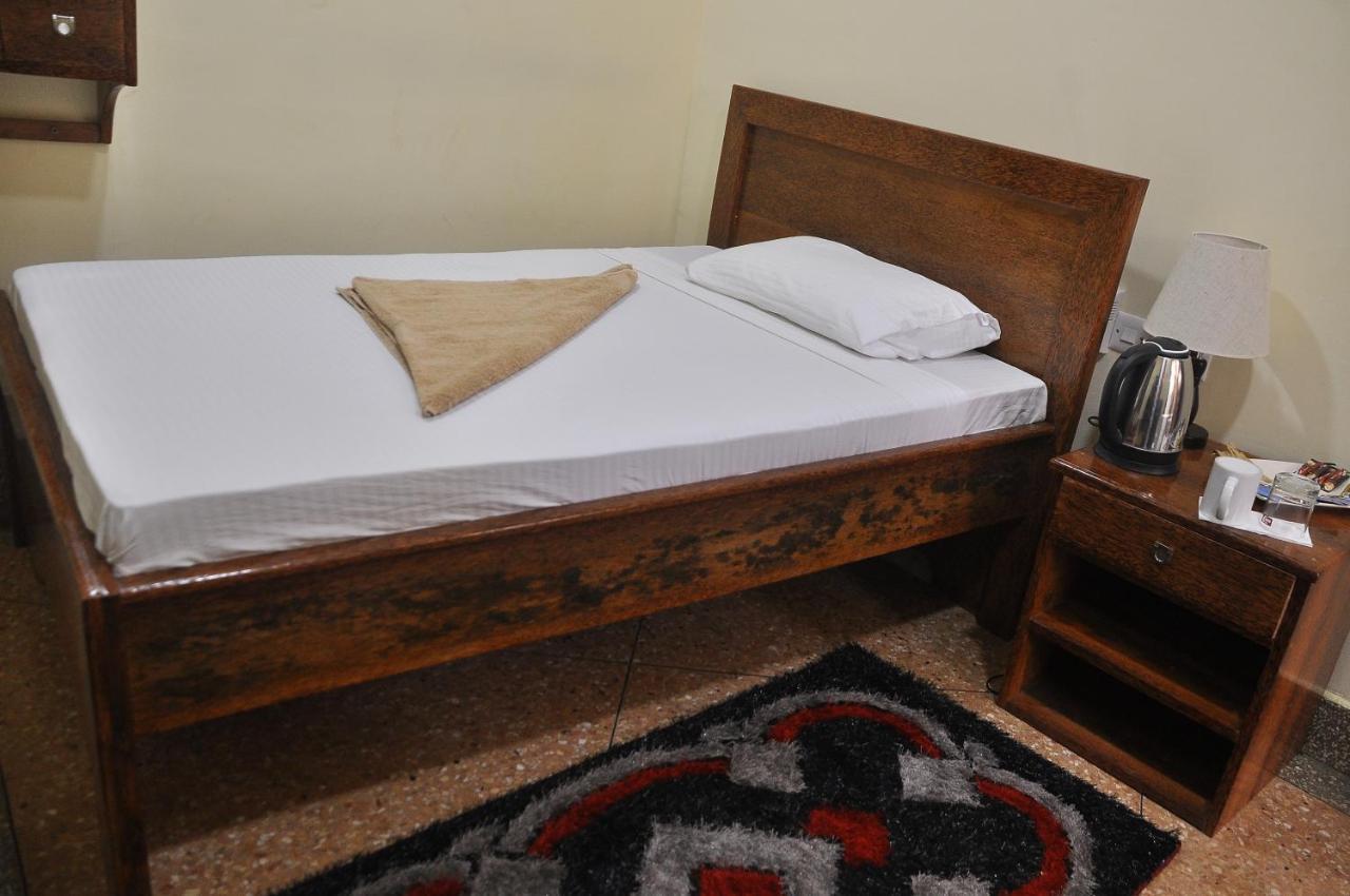 Plumeria Motel - Stone Town Zanzibar Dış mekan fotoğraf