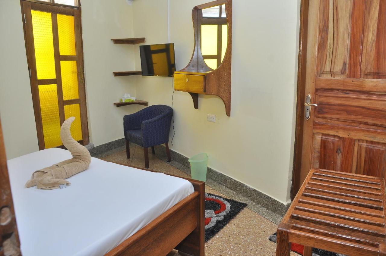 Plumeria Motel - Stone Town Zanzibar Dış mekan fotoğraf